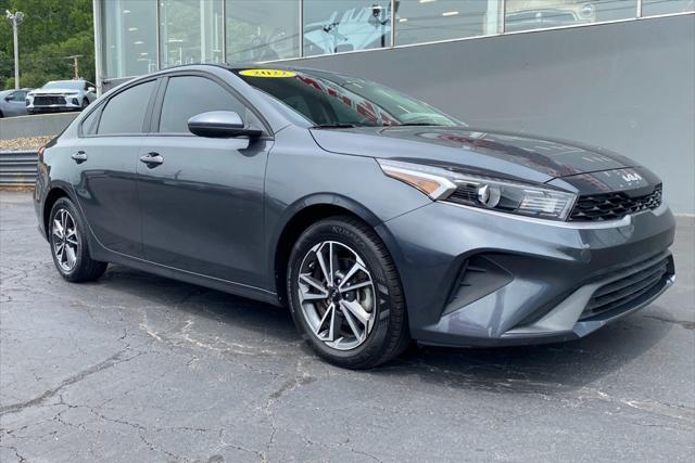 2022 kia forte lxs