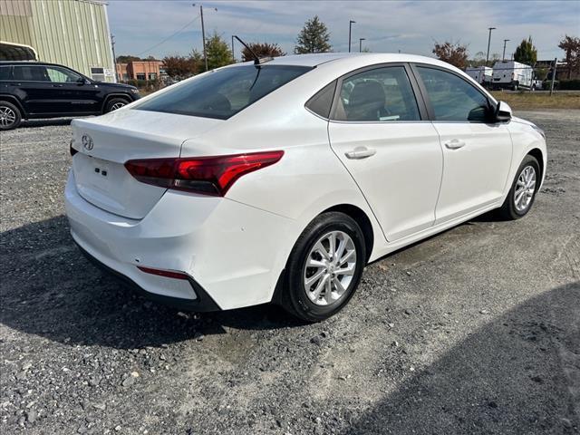 2022 hyundai accent sel