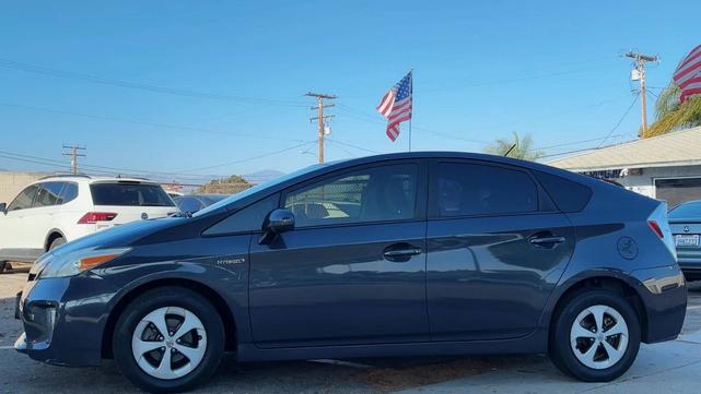 2015 toyota prius two