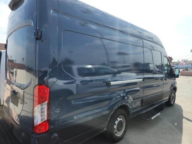 2019 ford transit-150 base