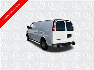 2021 Chevrolet Express 2500