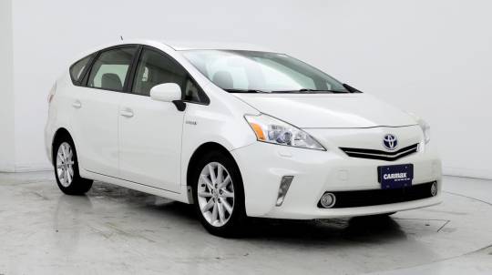 2013 Toyota Prius v (+)