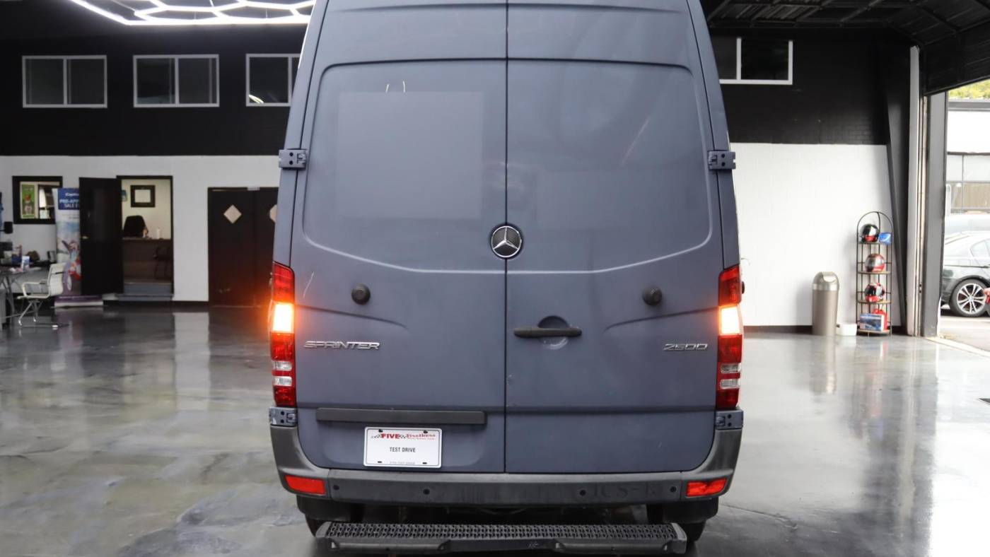 2018 mercedes-benz sprinter 2500