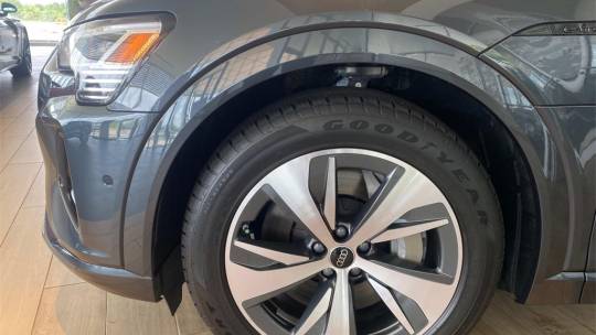 2024 Audi Q8 e-tron