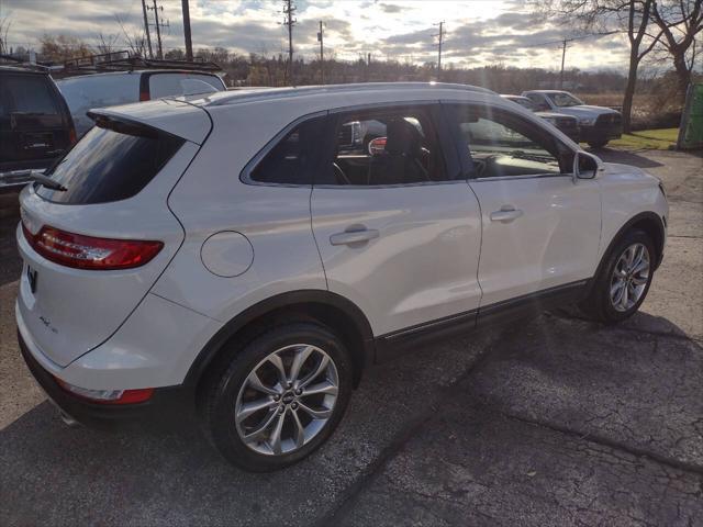 2017 lincoln mkc select