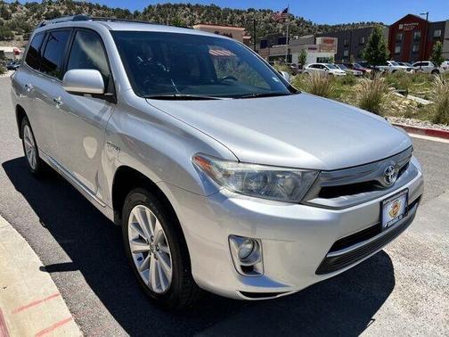 2013 toyota highlander hybrid in dulles, virginia