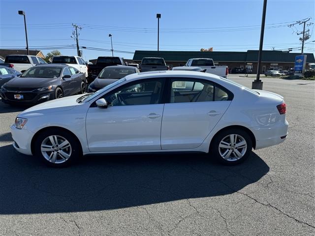 2013 volkswagen jetta hybrid sel