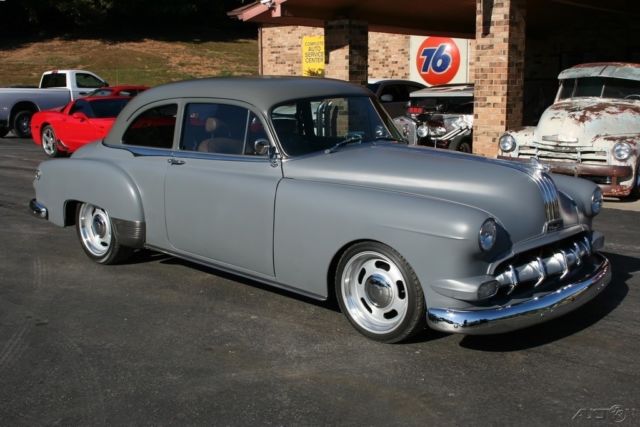 1952 pontiac chiefton street rod