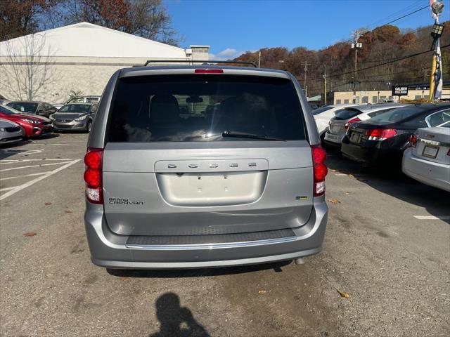 2019 dodge grand caravan sxt