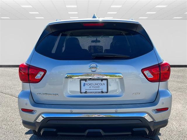 2019 nissan pathfinder s