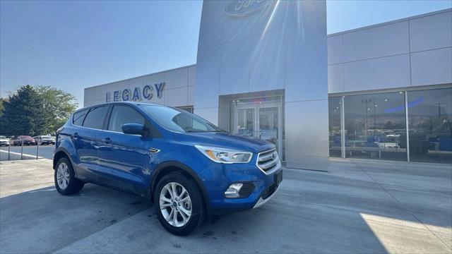 2019 ford escape se