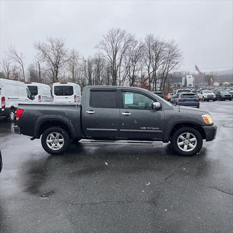 2007 nissan titan le crew cab