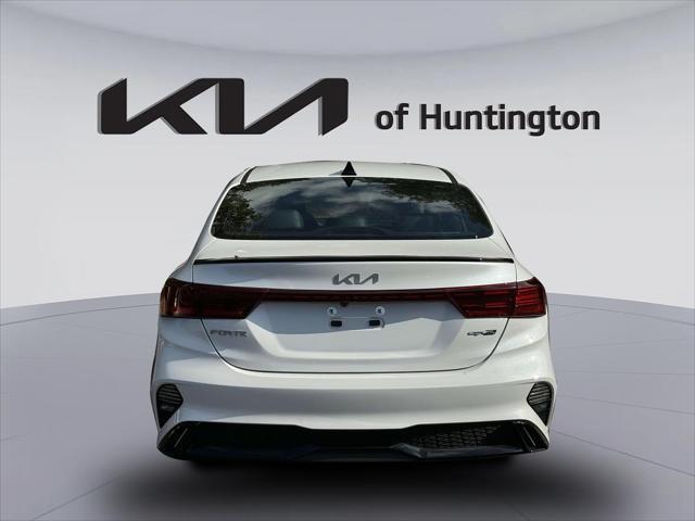 2024 kia forte gt-line