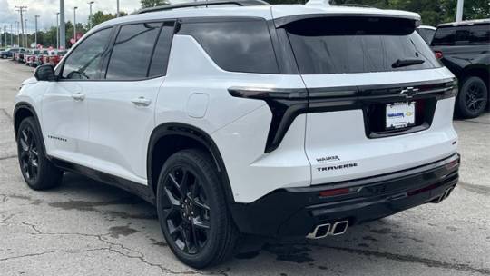 2024 Chevrolet Traverse rs
