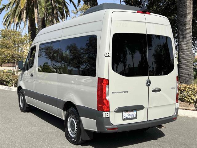 2022 mercedes-benz sprinter 2500 standard roof