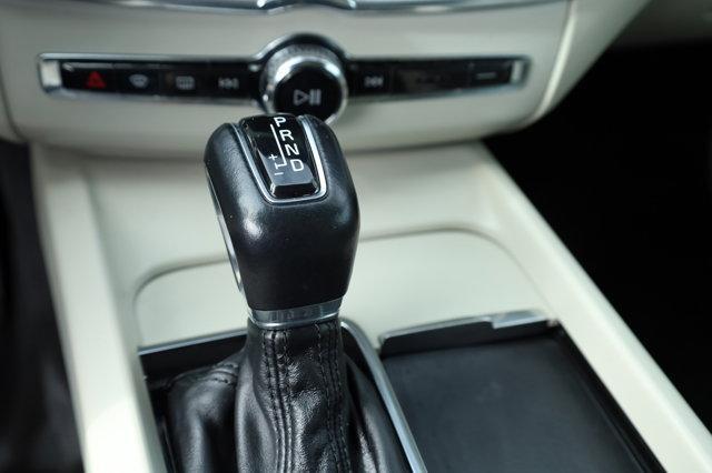 2021 volvo xc60 t5 momentum