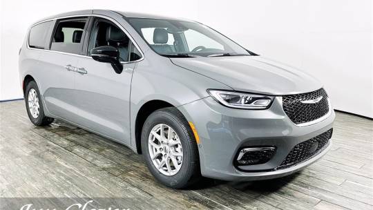 2025 Chrysler Pacifica