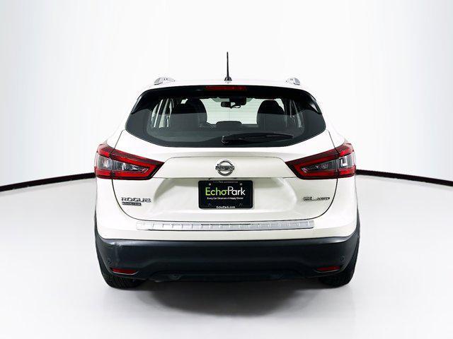 2022 nissan rogue sport sl