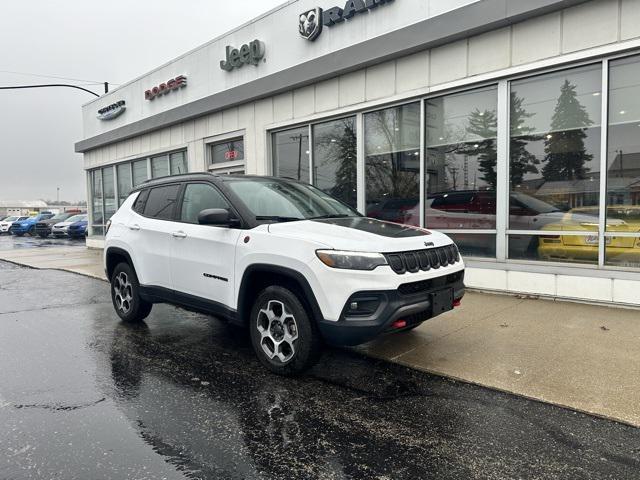 2022 jeep compass trailhawk