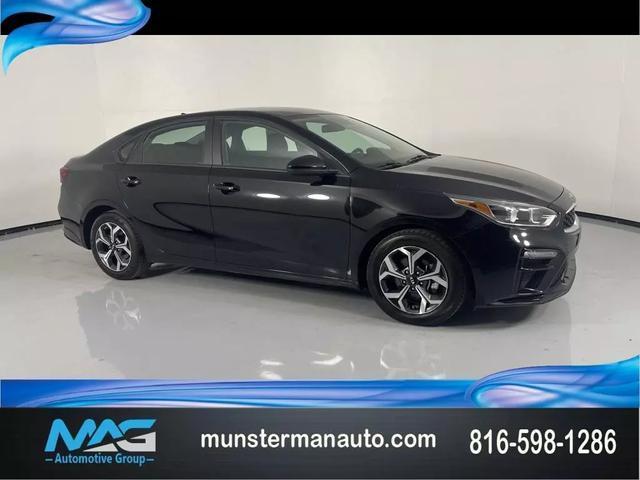 2021 kia forte lxs