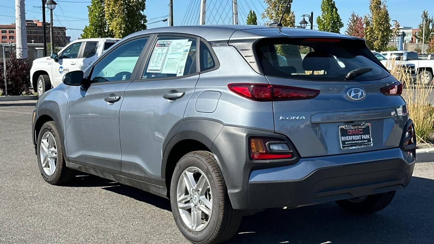 2021 hyundai kona se