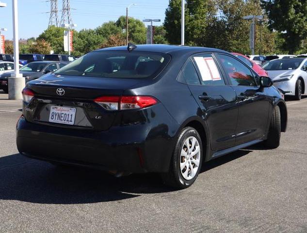 2022 toyota corolla le