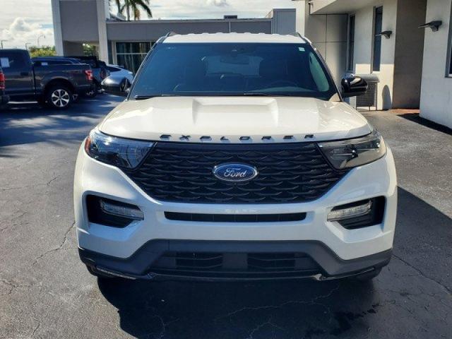 2023 ford explorer st-line