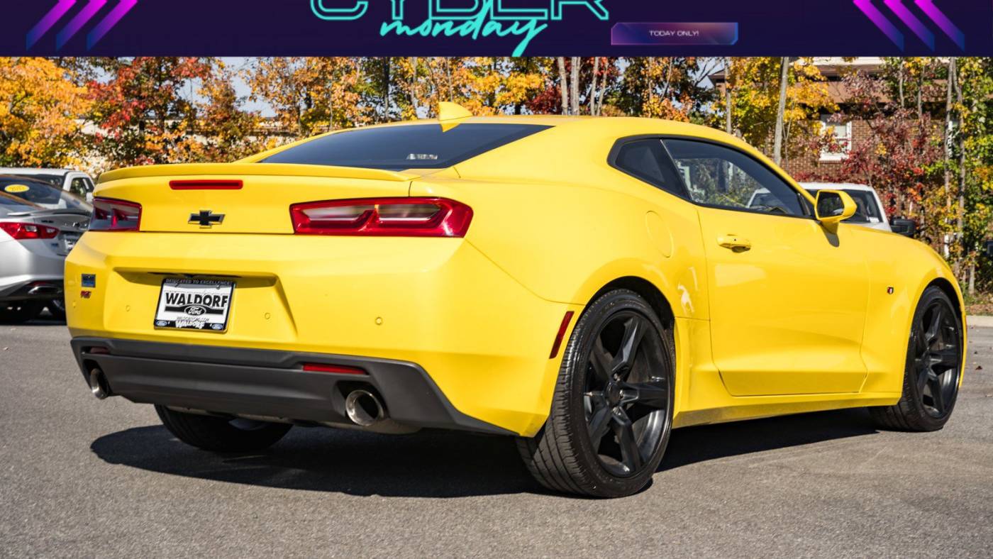 2017 chevrolet camaro lt