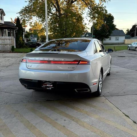 2014 lincoln mkz base