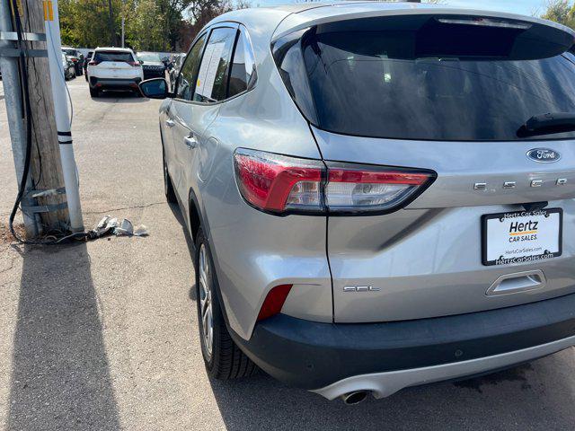 2021 ford escape sel