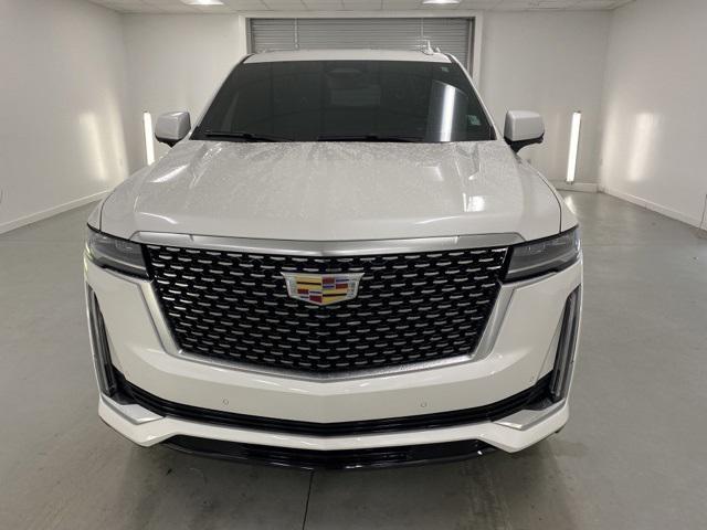2022 cadillac escalade luxury