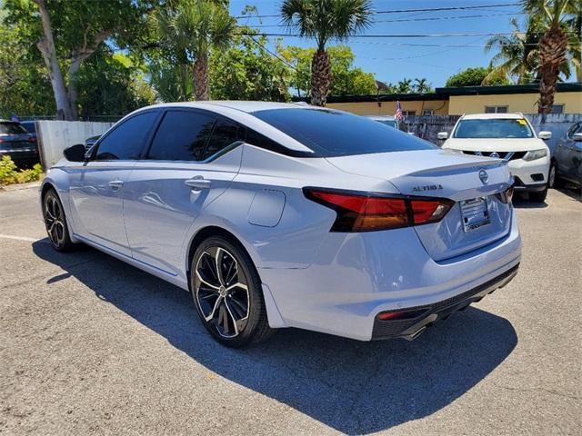 2023 nissan altima 2.5 sr