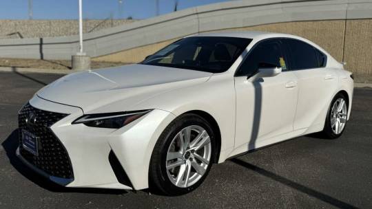2021 Lexus IS