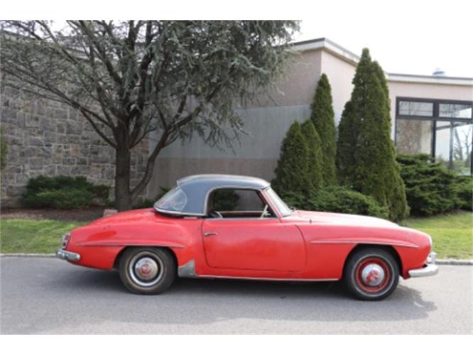 1960 mercedes-benz 190sl in astoria, new york