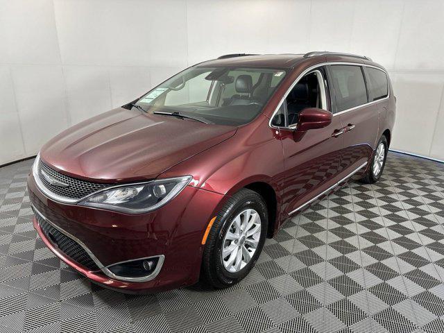 2018 chrysler pacifica touring-l