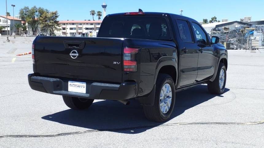 2022 nissan frontier sv
