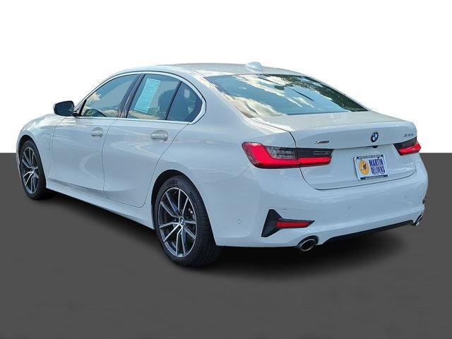 2021 bmw 330e base