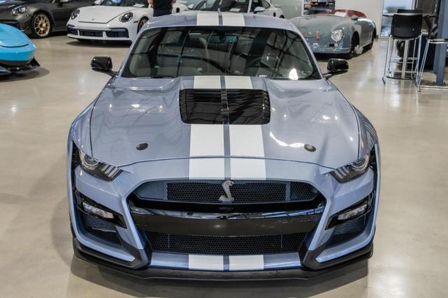 2022 ford shelby gt500 base