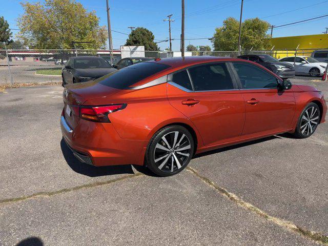 2022 nissan altima sr fwd