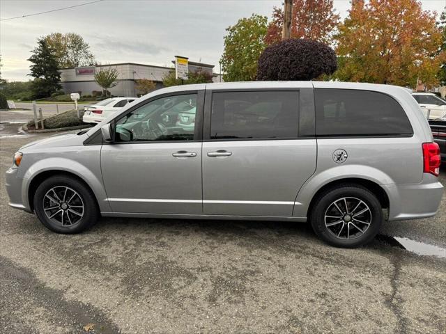 2019 dodge grand caravan gt