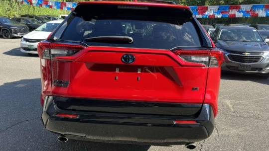 2022 toyota rav4 prime se