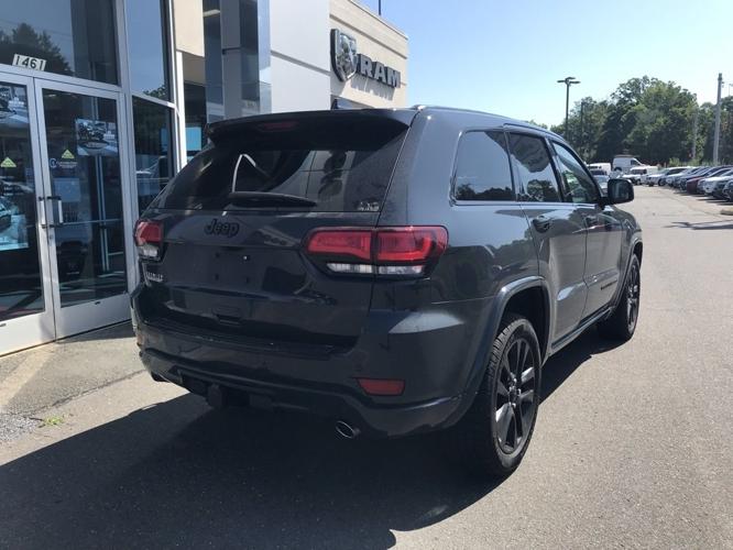 used 2017 jeep grand cherokee 4wd laredo bristol, ct 06010 for sale in bristol, connecticut
