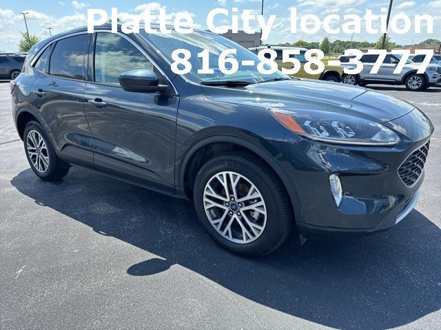 2022 ford escape sel