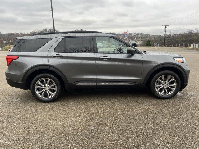 2021 ford explorer xlt