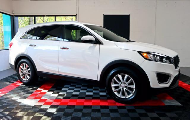 2017 kia sorento lx
