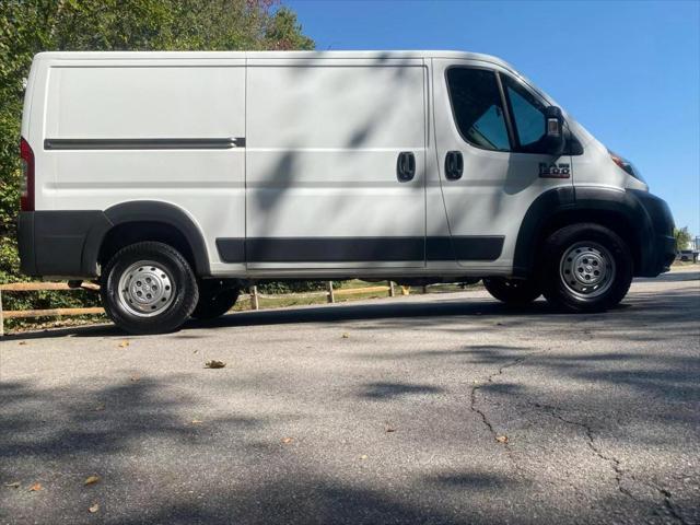 2016 ram promaster 1500 low roof