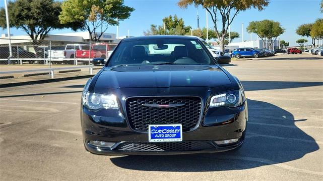 2023 chrysler 300 s