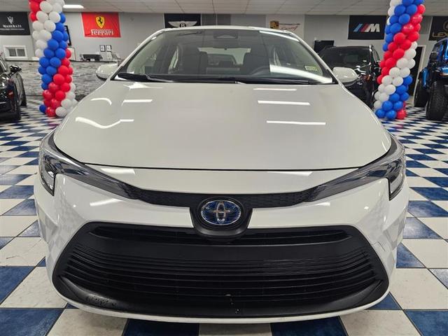2023 toyota corolla hybrid