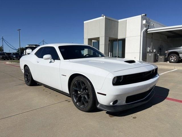 2022 dodge challenger r/t