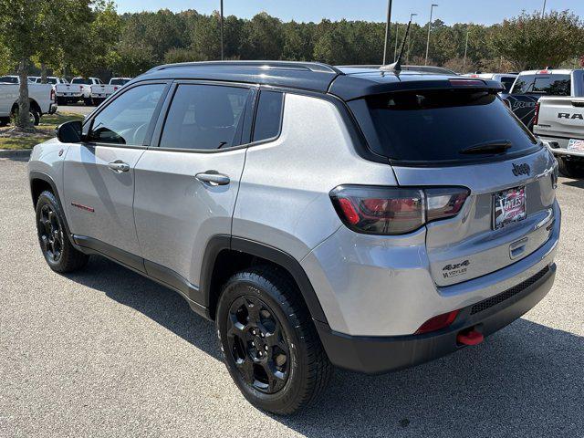 2023 jeep compass trailhawk